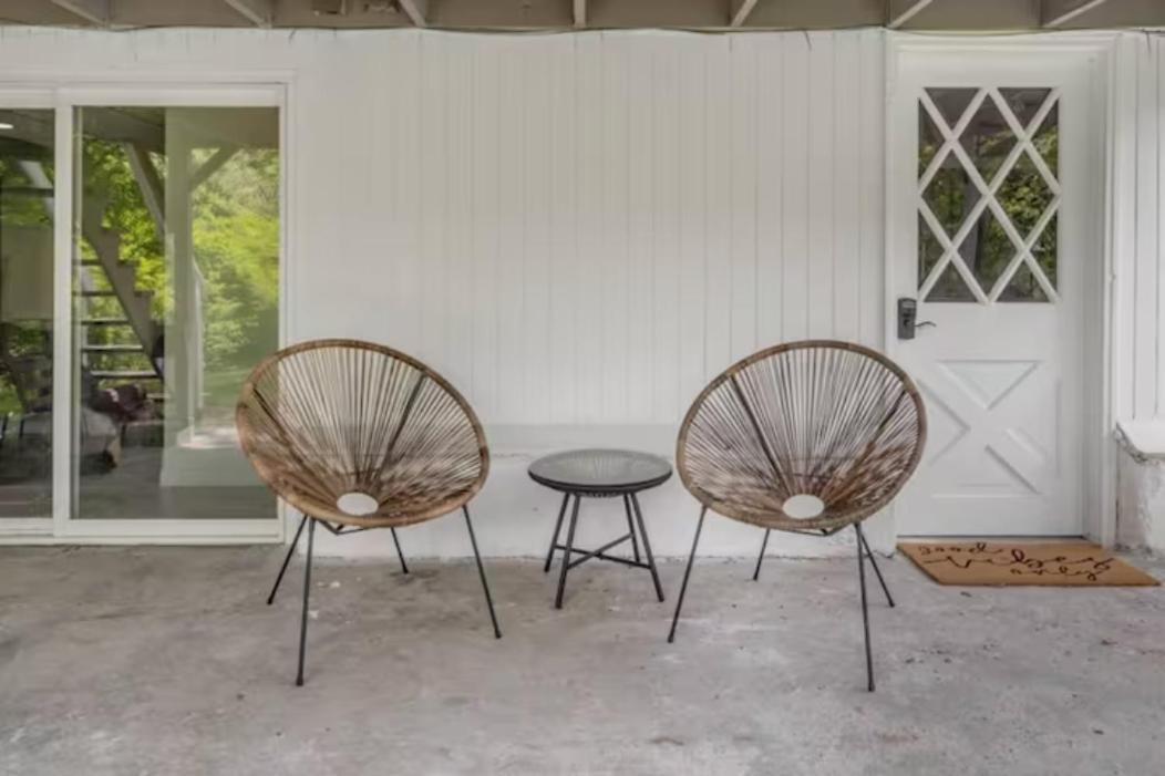 Cayuga Bungalow On Lake—Sleeps 13—Outdoor Firepit Lansing Exterior photo